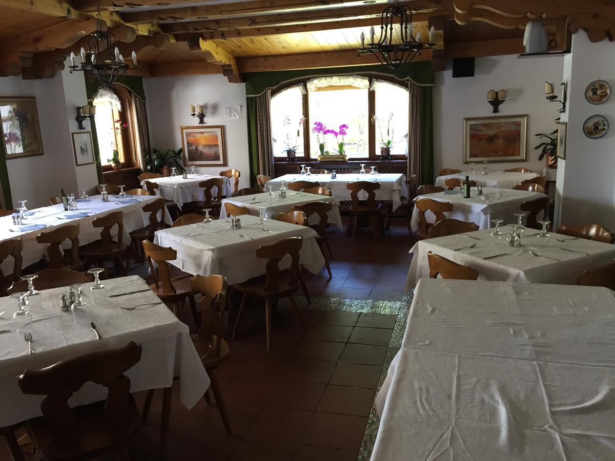 Hotel Fiames Cortina d'Ampezzo Ngoại thất bức ảnh